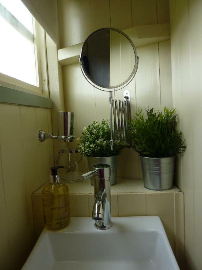 The Buteland Stop Rosie Off Grid Shepherds Hut Bellingham Esterno foto